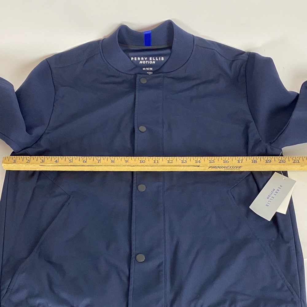 New Perry Ellis Mens Dark Sapphire Blue Motion Snap Bomber Jacket SZ M - Picture 6 of 8
